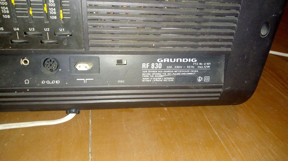 Музыкальный центр ретро Grundig rf 830, бу