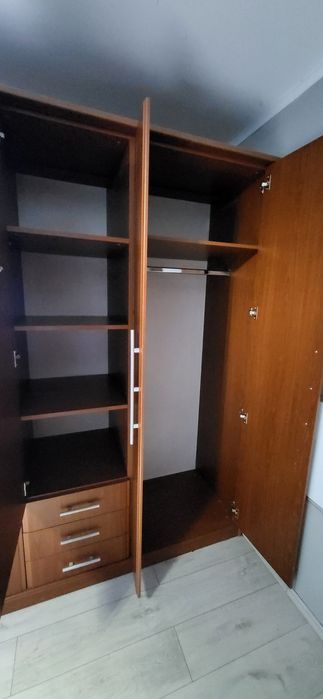 Sprzedam duża szafe dlugosc 190 cm