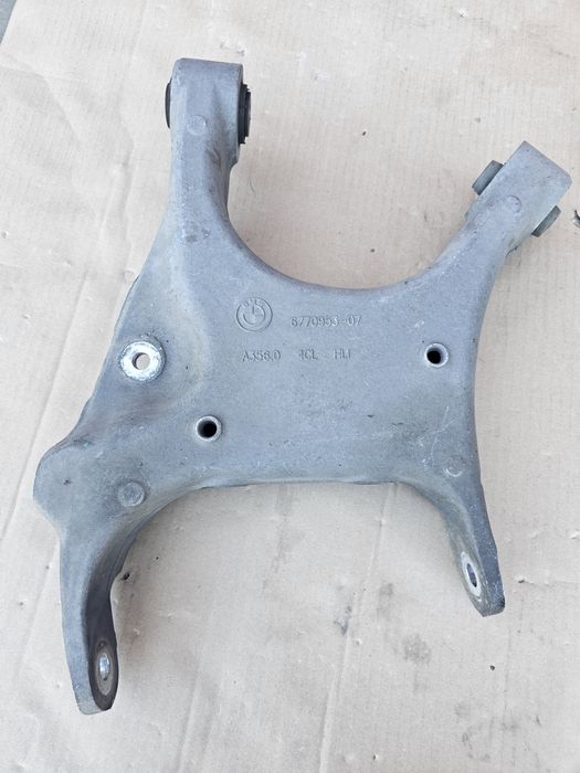 Ричаг Н образний БМВ Х5  е70 f15 лівий задній