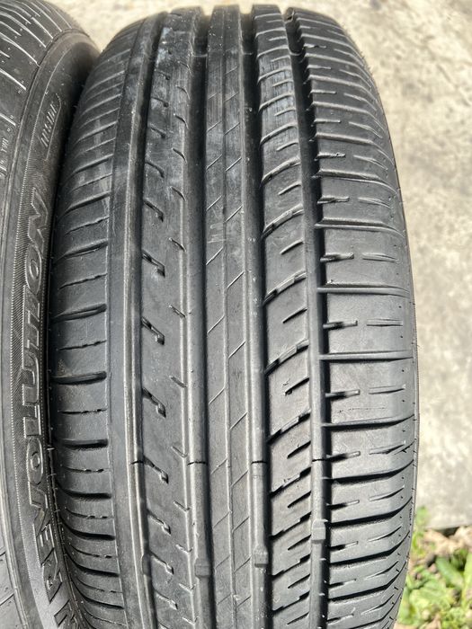 215 70 r15 Zeerex 2019р
