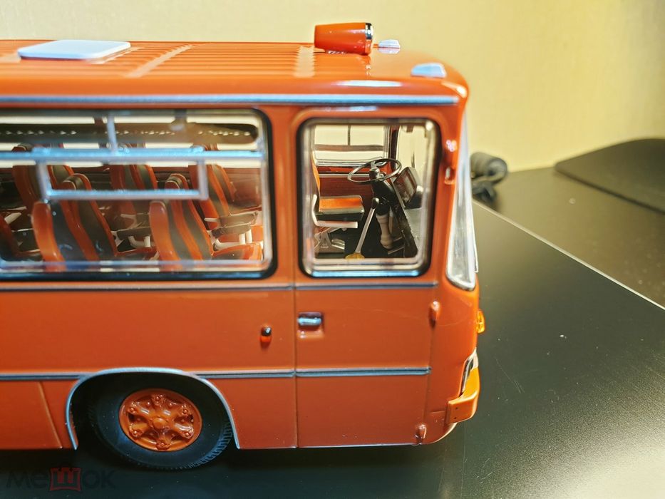 Модель автобуса Ikarus 255.70 "Турист" 1:43 Demprice Classicbus