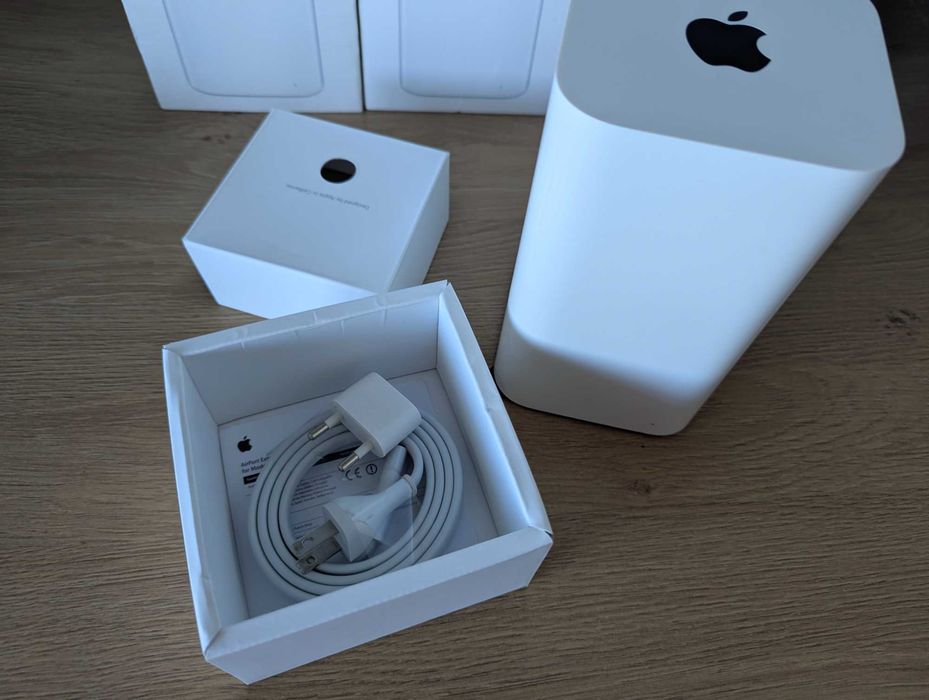 Apple роутер A1521 AirPort Extreme ME918LL/A WIFI США гигабит