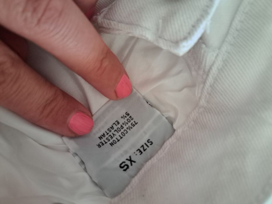 Calças brancas xs de mulher