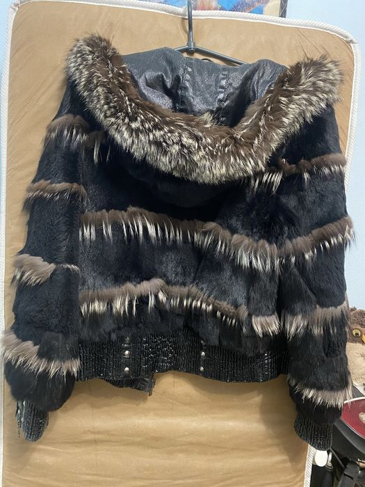 Продам натуральний полушубок