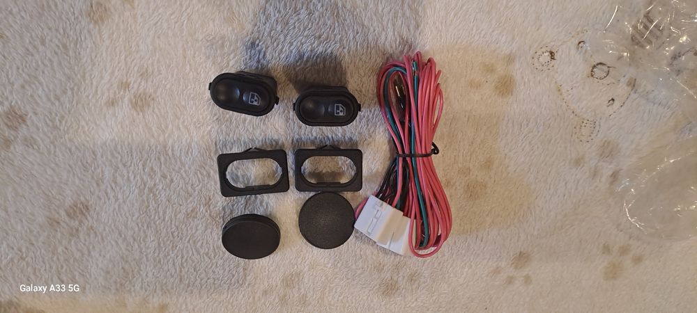 Маторчики, регулятор холостого ходу, кнопки склопідйомника ВАЗ 2112