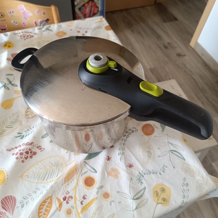 Panela de Pressão Tefal Secure 5 Neo 6L preciso substituir botão