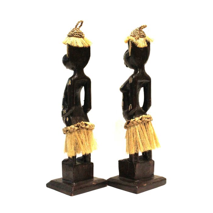 Escultura Madeira - Estilo Casal Tribal