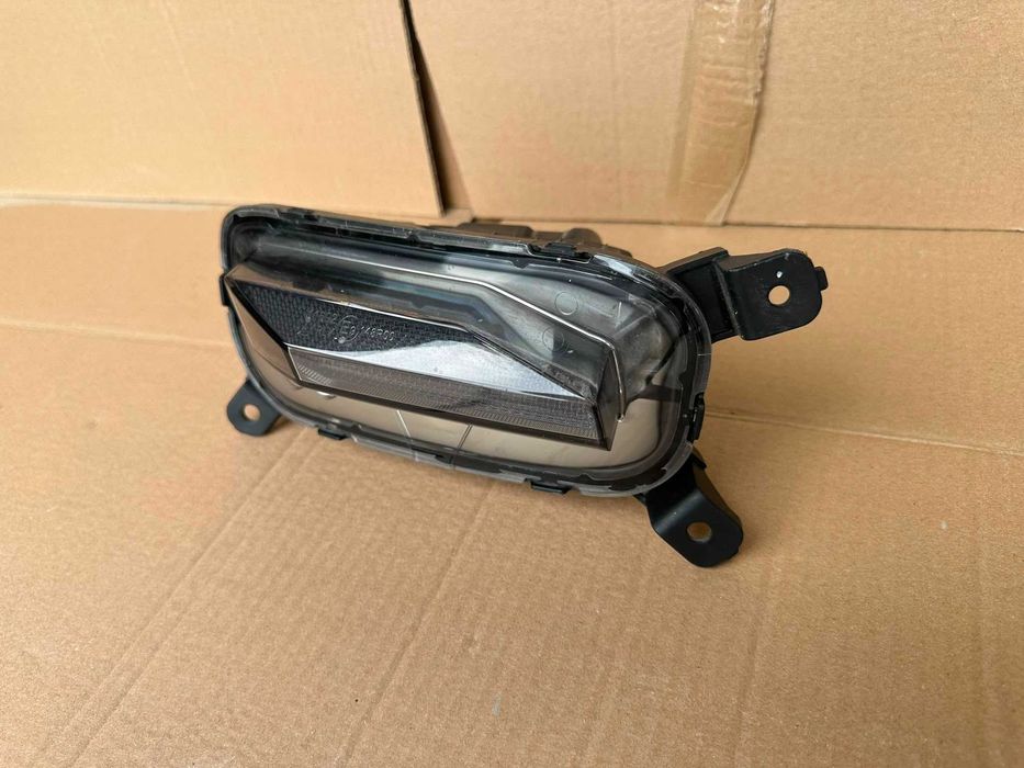 Hyundai Tucson IV 4 lift 24- Halogen Drl prawy przedni przód