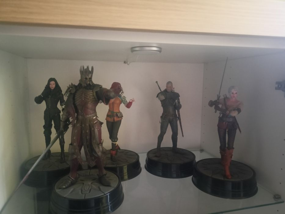 Figurki Wiedźmin DARK HORSE
