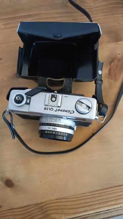 Máquina fotográfica marca Canon 1960/1970 lente 45 mm 1.9