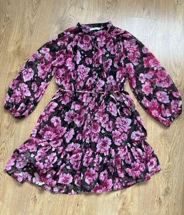 Sukienka Reserverd roz 36 S