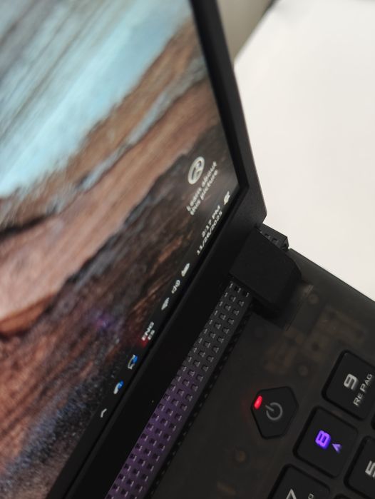 Asus ROG 17 Rtx3080 64GB Ram