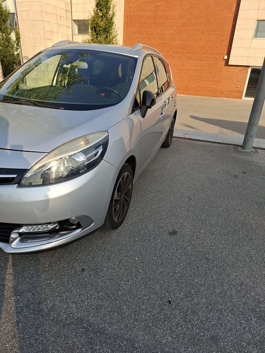Renault Grand Scenic, em bom estado. — photo 3