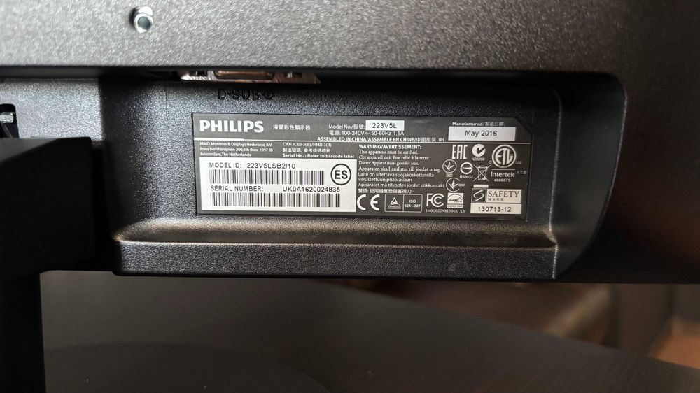 Продам монітор Philips 223V5LSB2/10 LED чорний