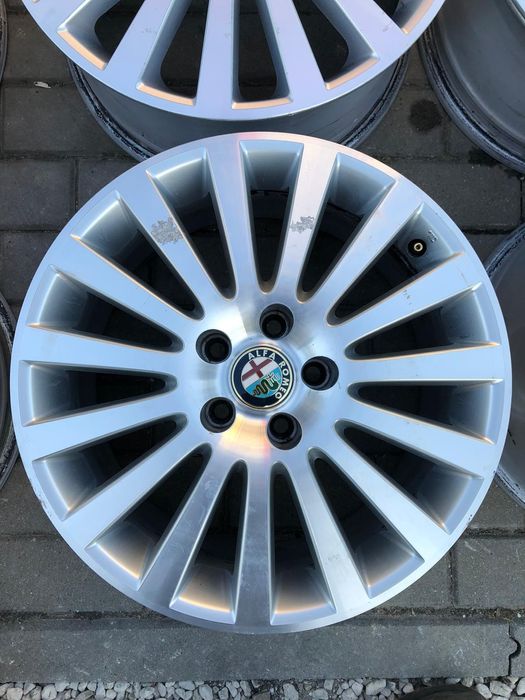 Oryginalne felgi alfa romeo 17'