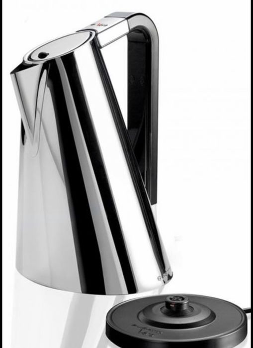 Електрочайник Bugatti