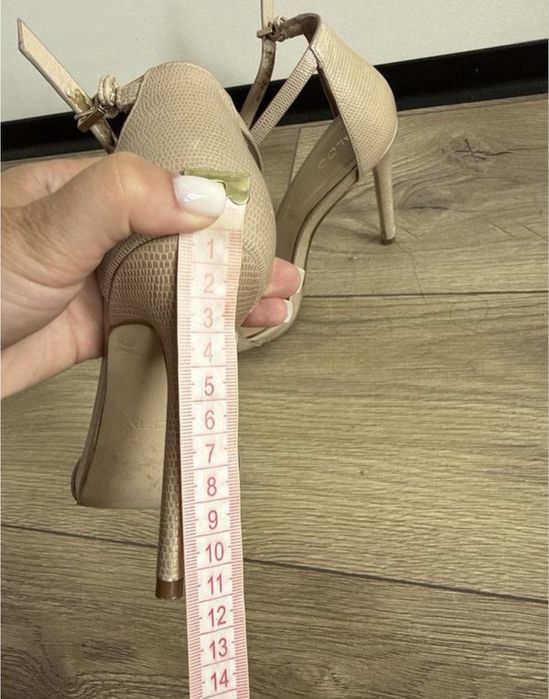 Босоніжки на шпильці Aldo