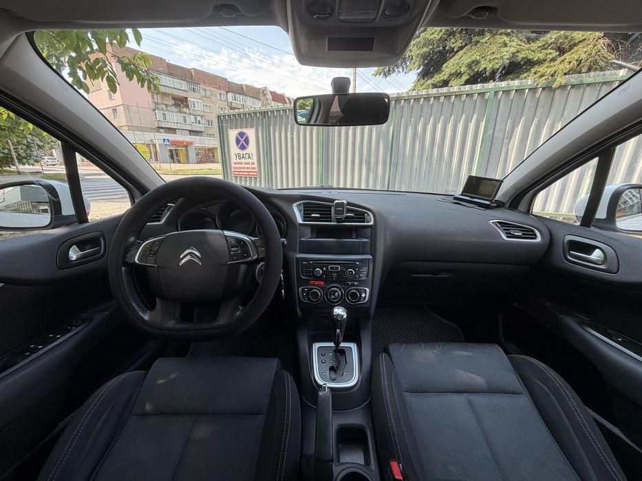 Citroën C4 • 1.6 бензин • автомат