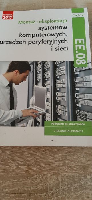 Montaż i eksploatacjia systemów komputerowych urządzeń peryferyjnych .