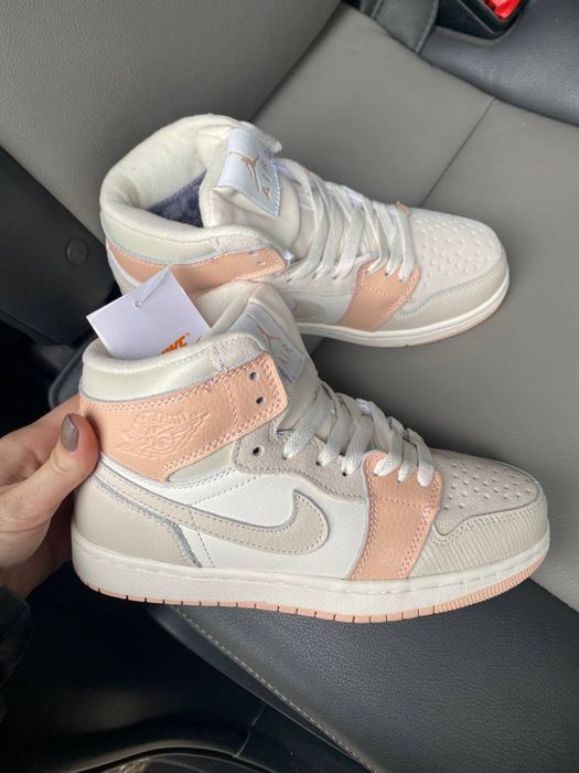 Зимові кросівки найк хутро