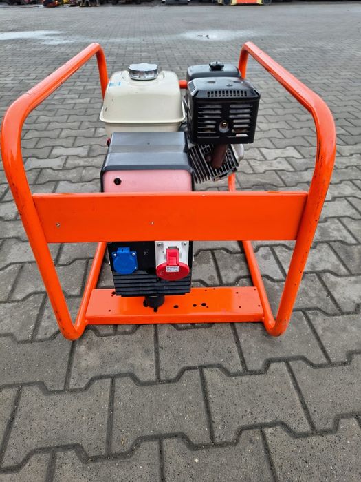 Agregat prądotwórczy 6,5kVa  rok 2018 Europower silnik Honda