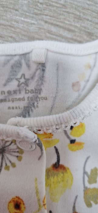 Next pajac pajacyk śpiochy śpioszki kwiaty kwiatki