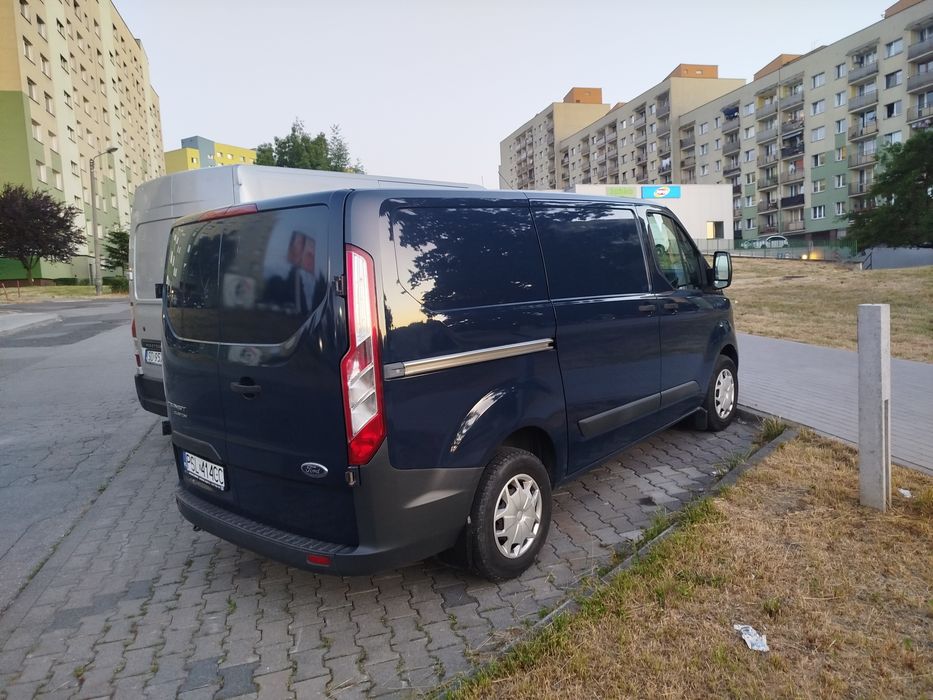 Ford Transit Custom – Wynajem Samochodu Dostawczego, Wynajme