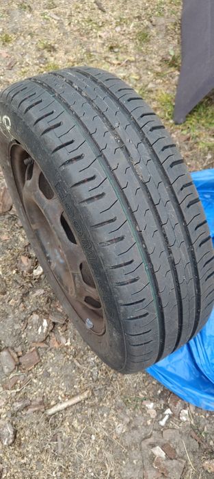 Felgi z oponami Mercedes A160 lato i zima 3komplety