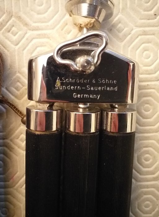 Tripé vintage SUSIS