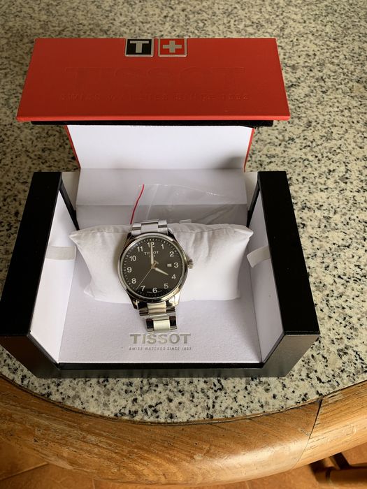 Relogio. Tissot  novo