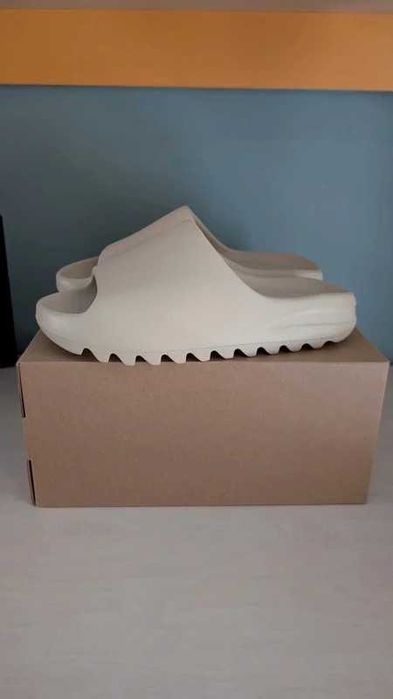 adidas Yeezy Slide Bone R.46