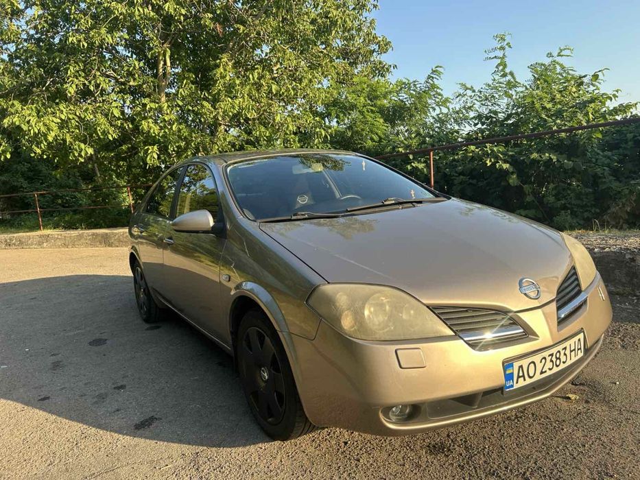 Nissan Primera.