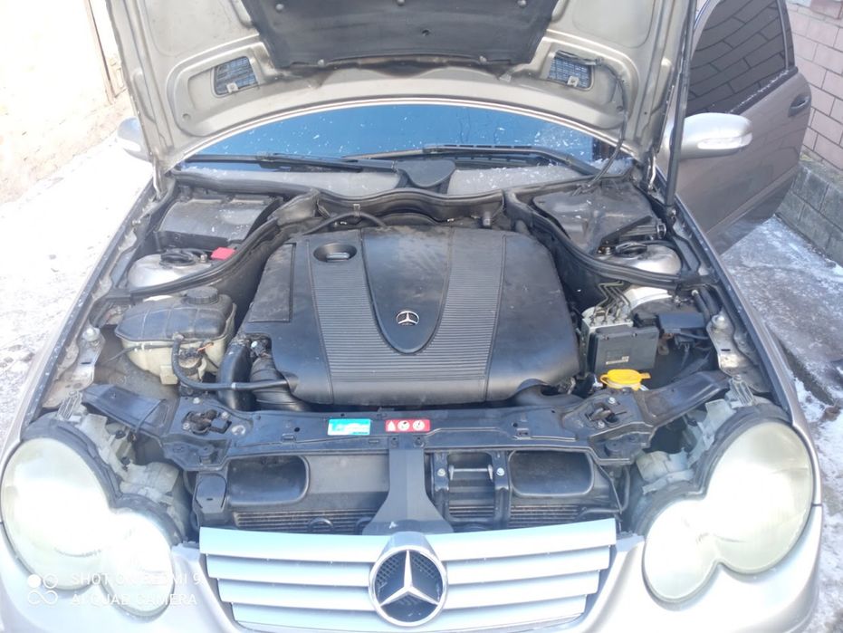 Мерседес CL203 2.2 дизель