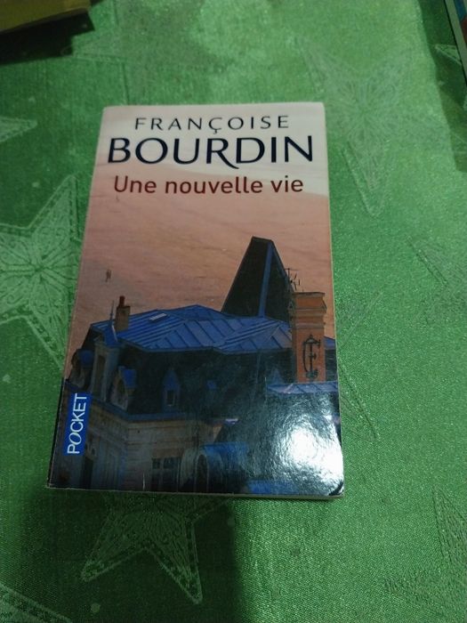 Une nouvelle vie. Portes incluídos