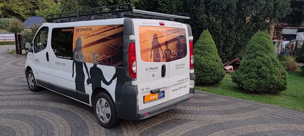 Renault Trafic doka brygadowy brygadówka 6 osobowy Vivaro