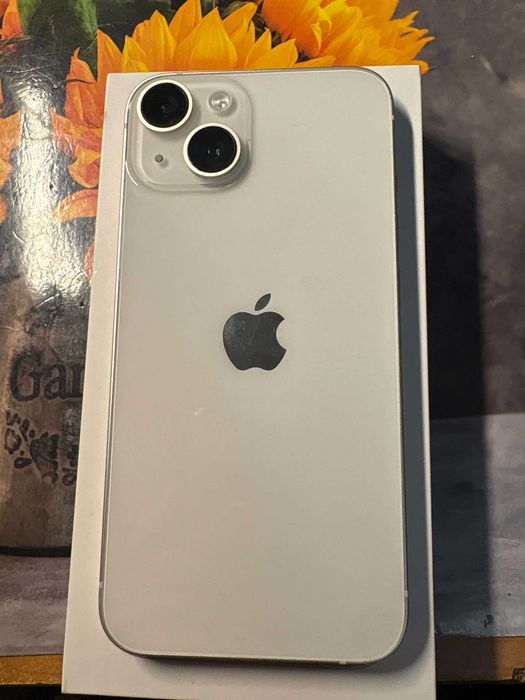 Telefon iPhone 14