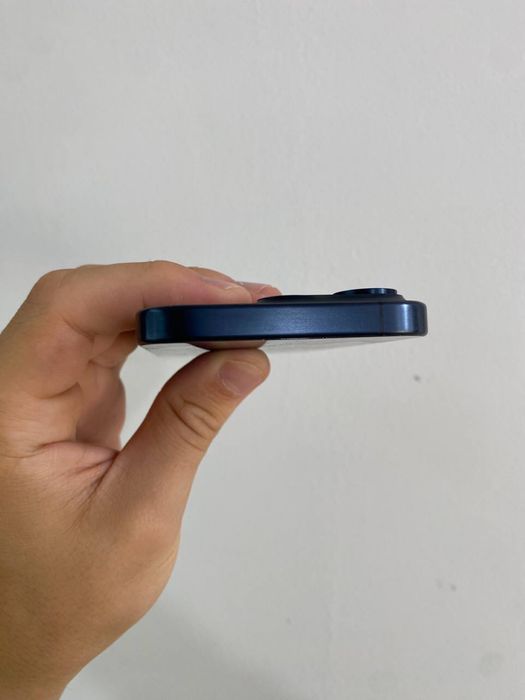Смартфон Apple iPhone  15 Pro 256Gb Blue Titanium