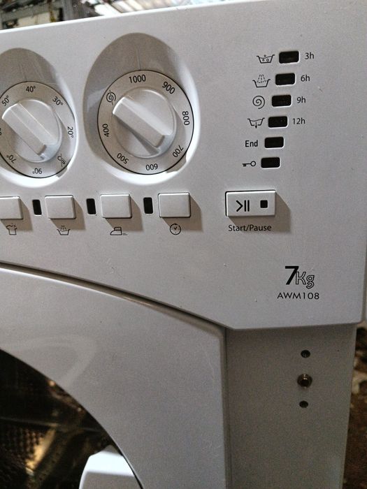Entrega garantia máquina de roupa Ariston hotpoint encastre 7 kg