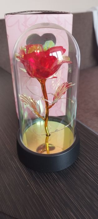 Продам Троянду(розу) в колбі з підсвіткою