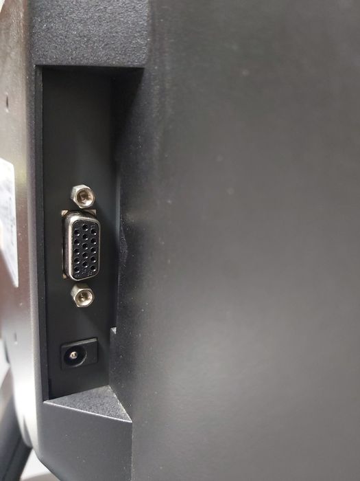 Monitor TFT LCD 15"64585888614273124