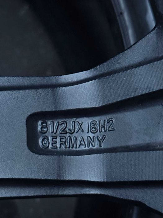 Felgi aluminiowe 18" 5x100 8,5J ET30 Audi Seat Skoda Vw itd.