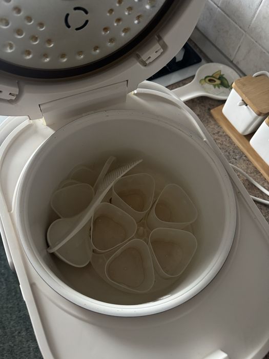 Продаю мультиварку Liberty mc-950 w 5 л