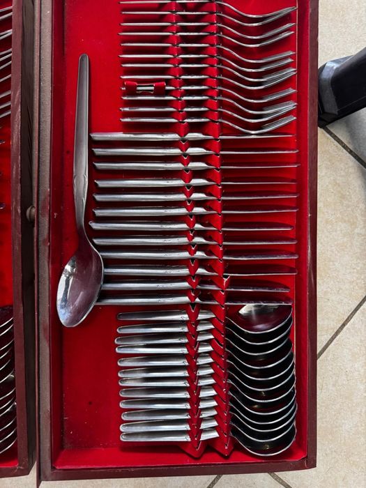 Faqueiro de inox completo
