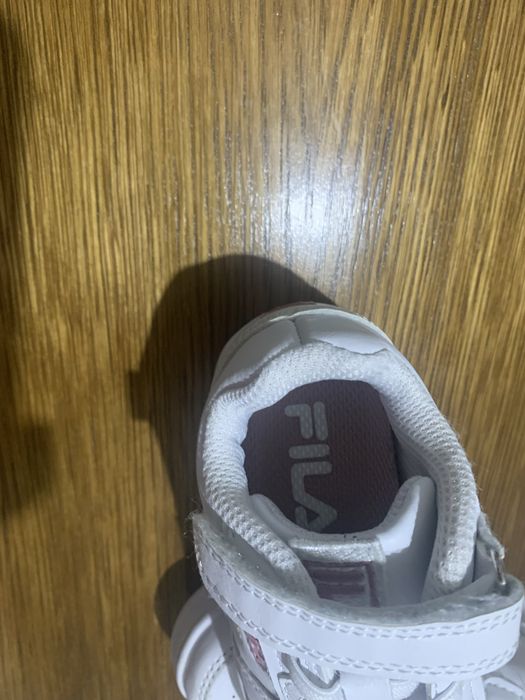 Tenis Fila tam.25