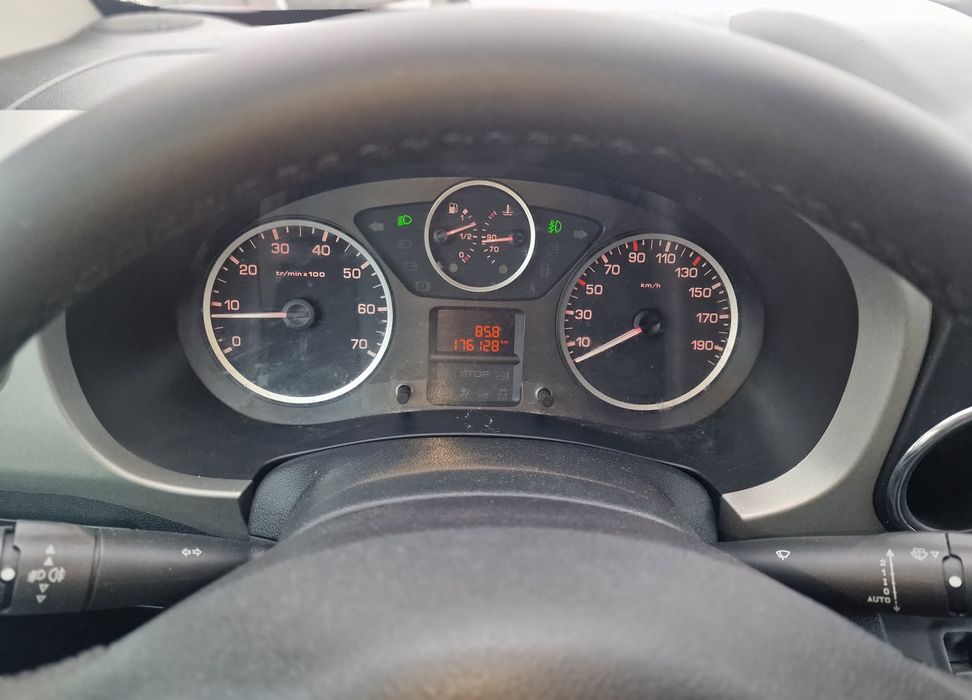 Peugeot Partner  1.6d пасажир