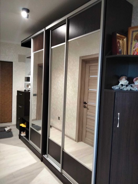 Кімната в квартирі по вул Вітрука сімейний р-к 4500 грн і ком на всіх