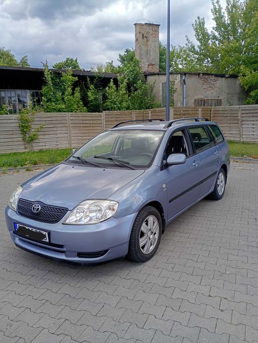 TOYOTA COROLLA kombi 1.6 16V 110km