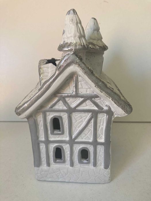 Lanterna / Porta-Velas / Candeeiro de Natal para Velas (Forma de Casa)