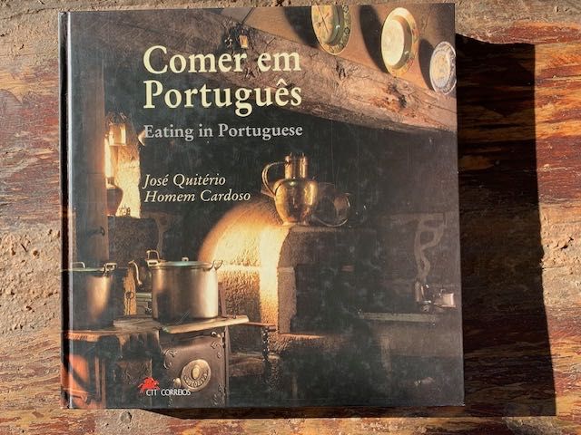 Livro CTT "Comer em Português"