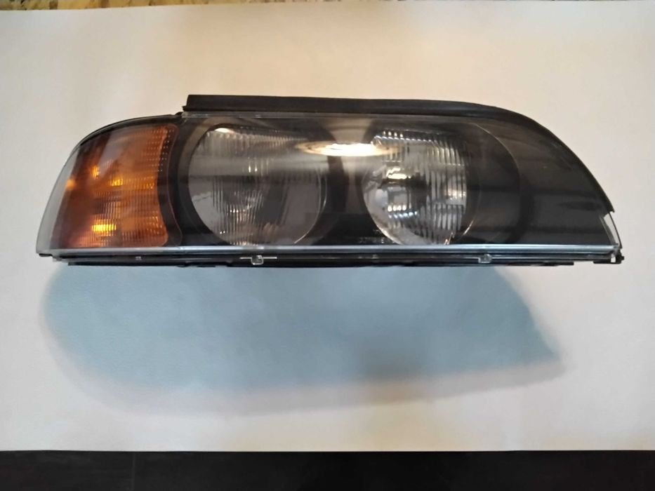 Фара БМВ Е39 правая